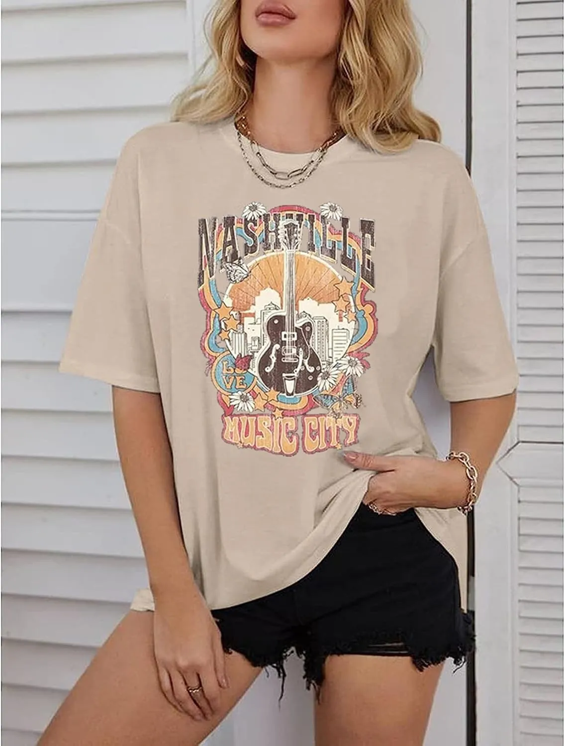 Nashville Music City T-Shirt Women Country Music Oversized Shirts Rock Band Tshirt Vintage Guitar Wings Graphic Tees